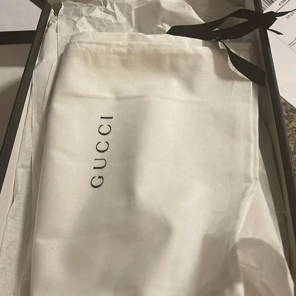 Gucci